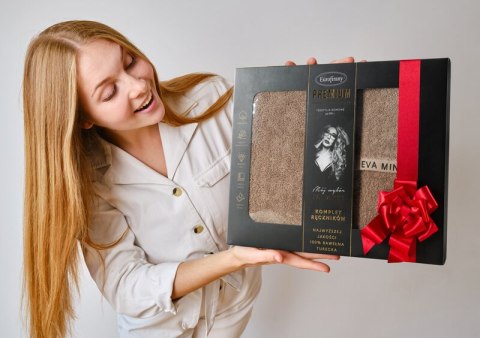 KOMPLET RĘCZNIKÓW VENUS 46 X 36 X 7 CM PUDROWY EUROFIRANY